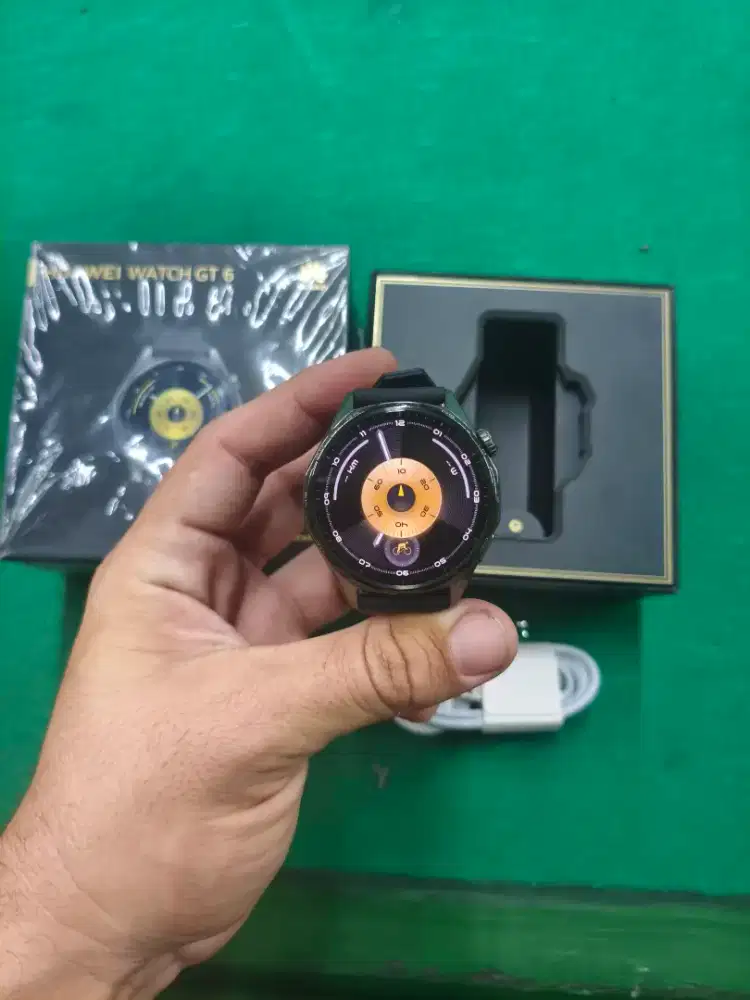 HUAWEI GT 6 46mm likenew