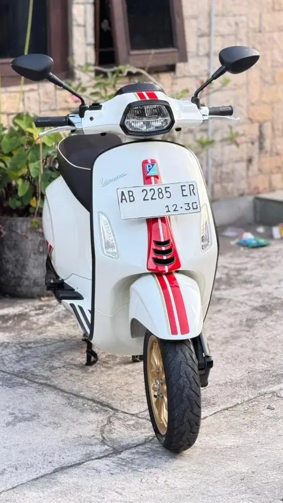 vespa sprint racing sixties limited edition