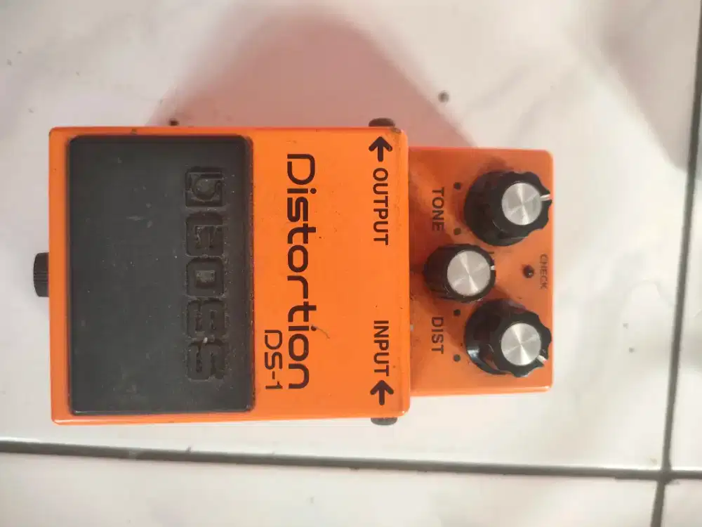 Boss distortion -1 / ds-1 madein taiwan