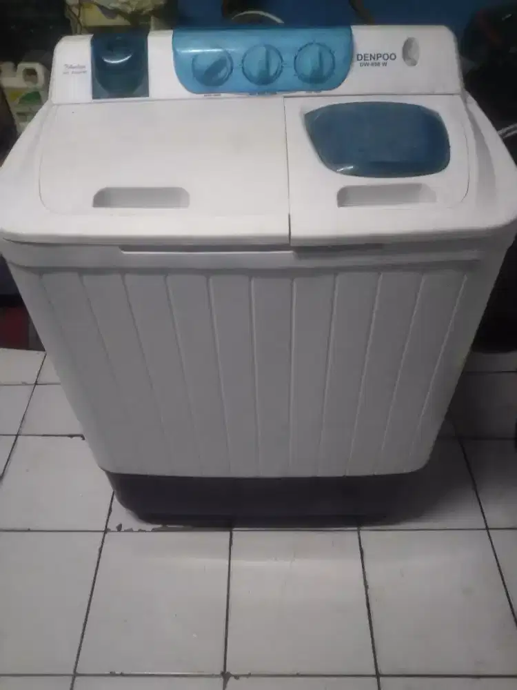 Mesin cuci 2 tabung Denpoo Normal,siap pakai.