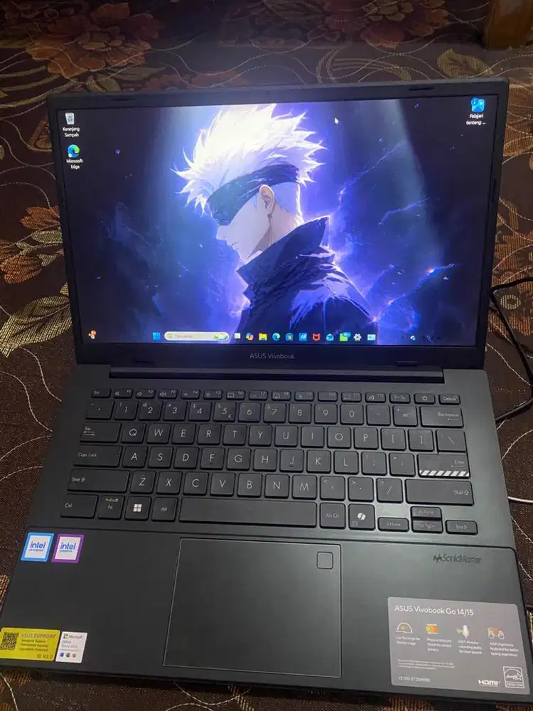dijual asus vivobook 14(RAM 8GN/ SSD256GB) like new,baru pake 2 minggu