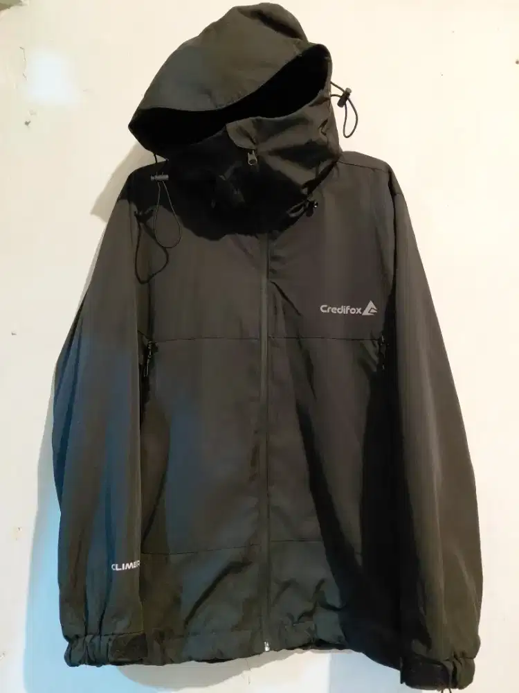 Preloved - Jaket Gunung Gopcore Credifox