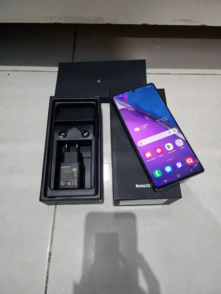 Samsung galaxy note 20 8/256 sein Fullset no minuss