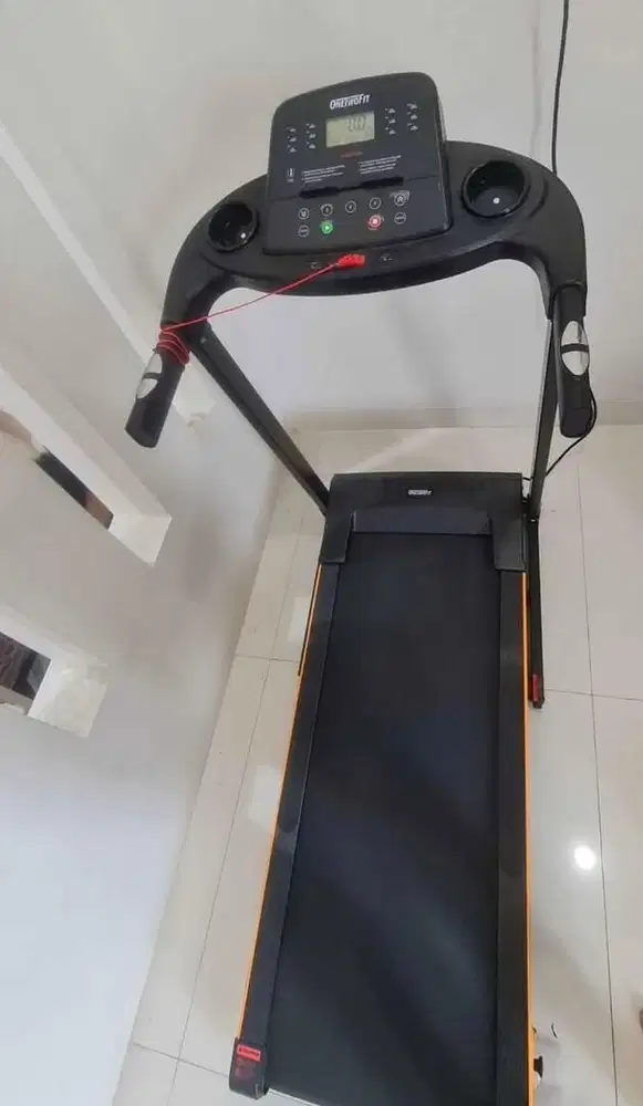 Treadmill onetwofit