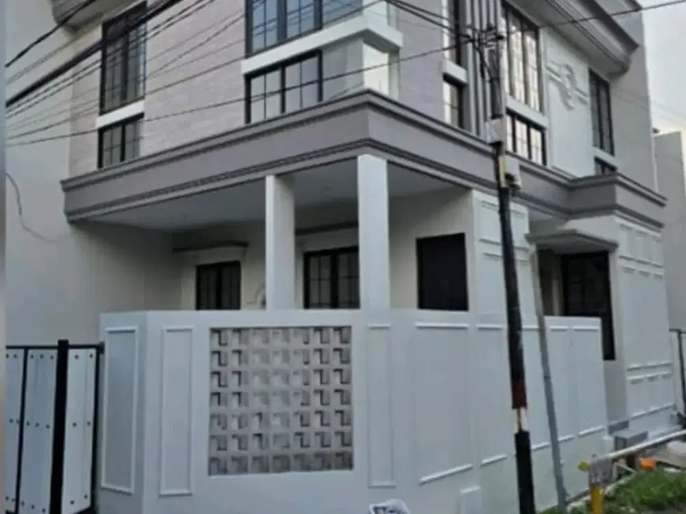 Jual Rumah Baru Wiyung Surabaya