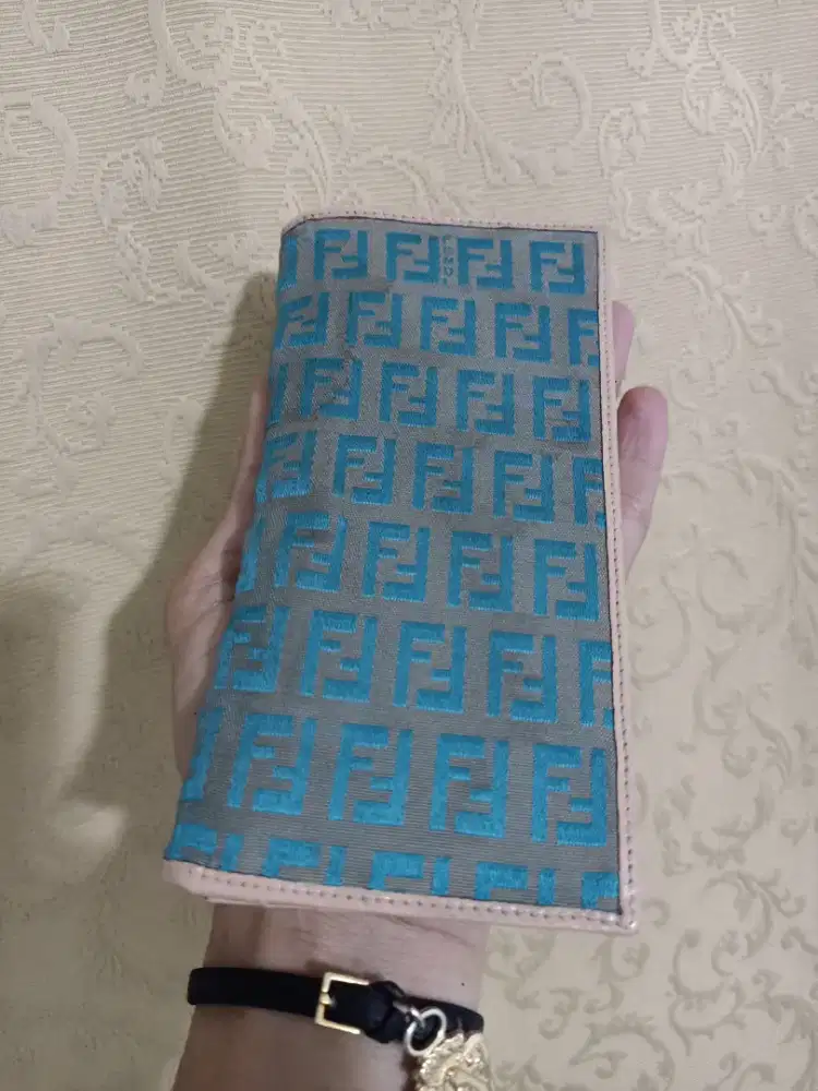 Fendi vintage wallet original