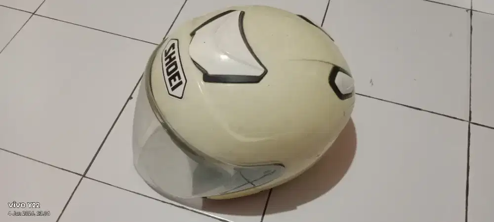 Di Jual Helm SHOEI