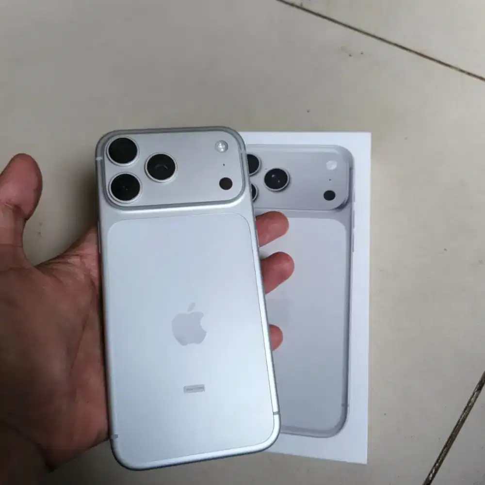 iPhone 17 Pro Max 256Gb Silver Ex Ibox