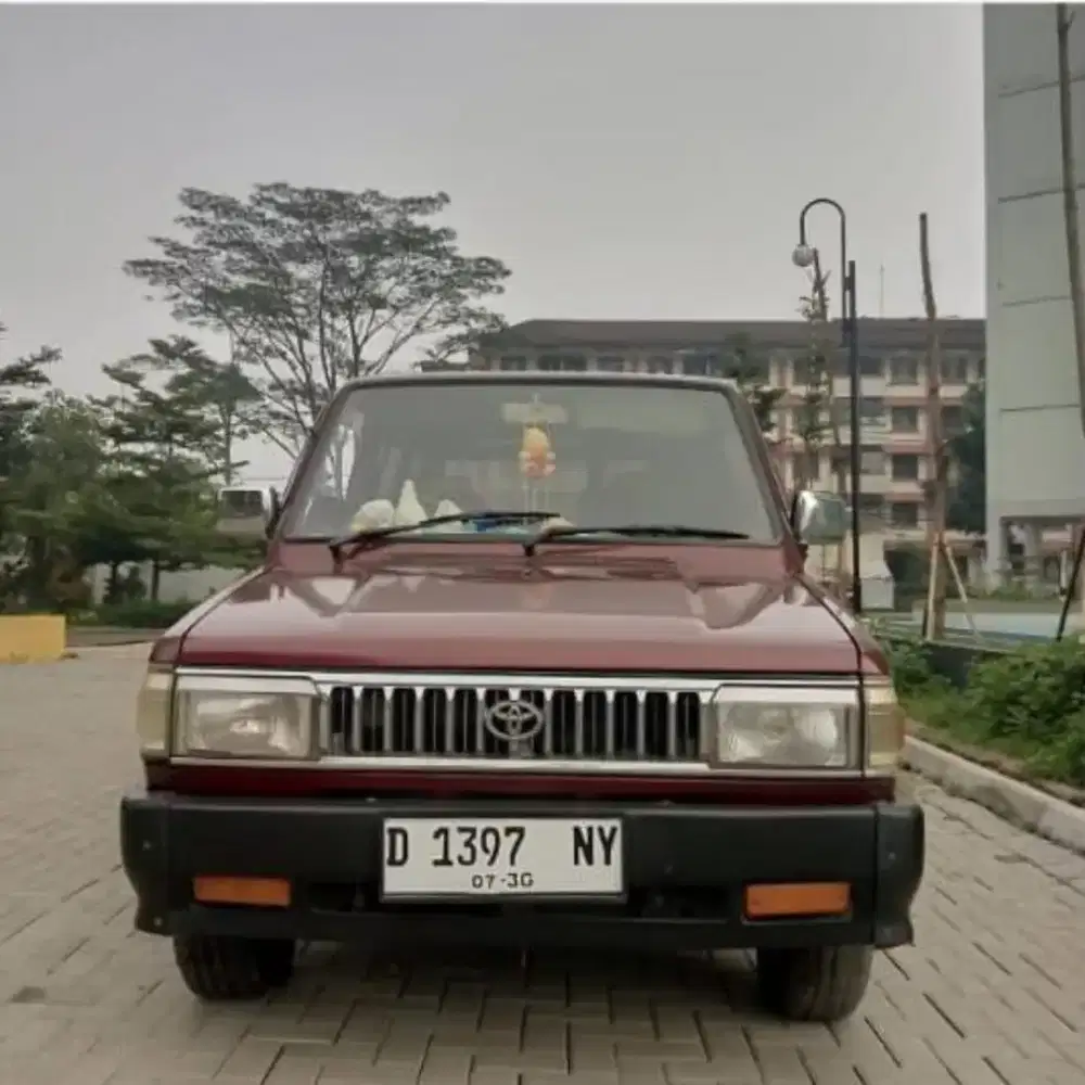 Toyota Kijang 1988 Bensin