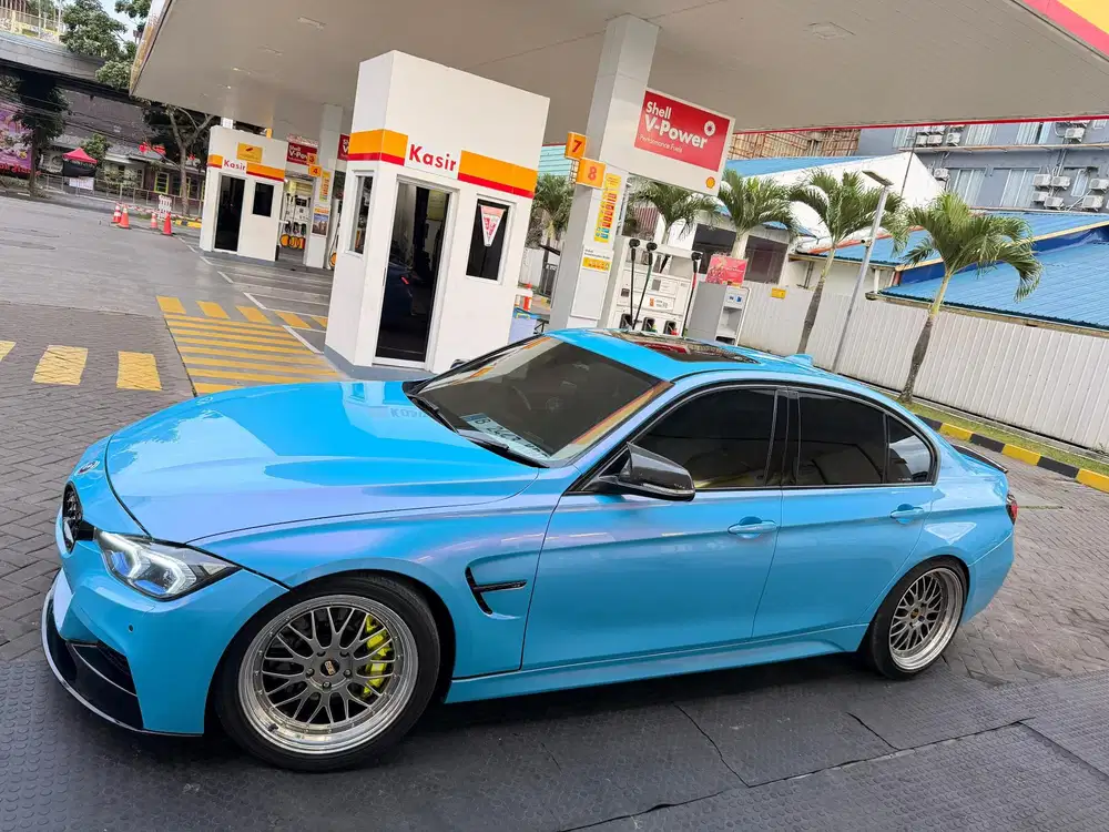 BMW 218i 2013 Bensin