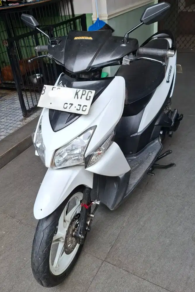 Vario 2009 Putih