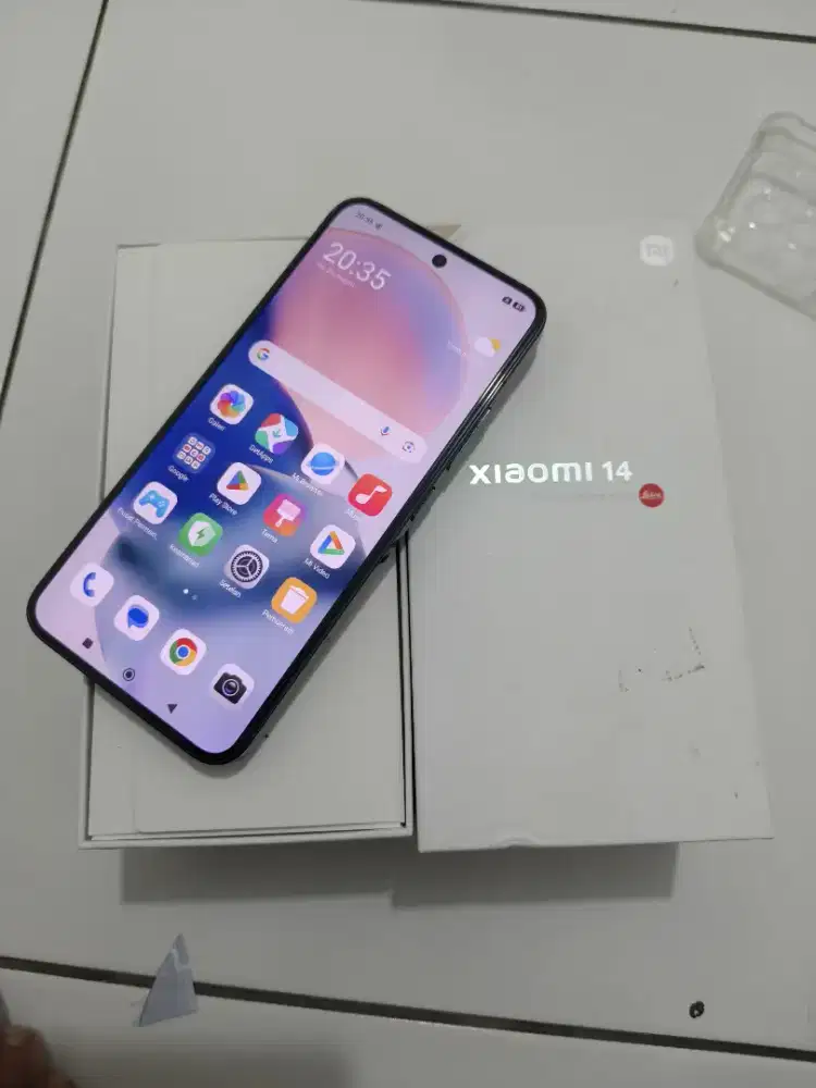 Xiomi 14 5G 12/256GB 

Fullset Nomines 

Mahar Aja 6500 Nego 