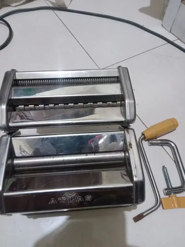yg butuh dan yg minat aja,jual cepat