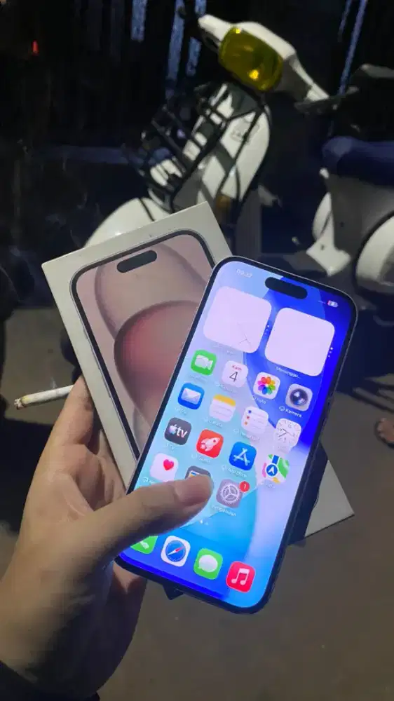 Iphone 15 pink 128gb simlock