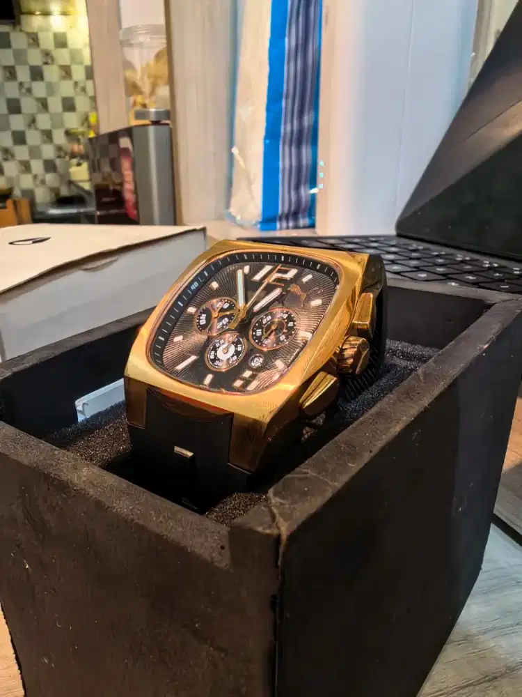 Jam Tangan Puma PU 101741 Gold ori