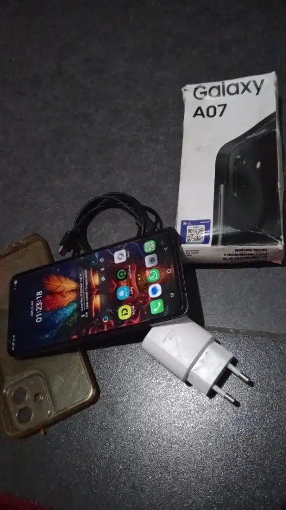 Samsung a07 8/265 gb
