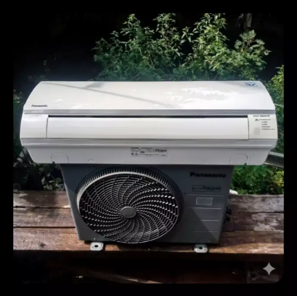 AC Panasonic Low Watt 0.5 PK Second Mulus Like New (Unit Only)