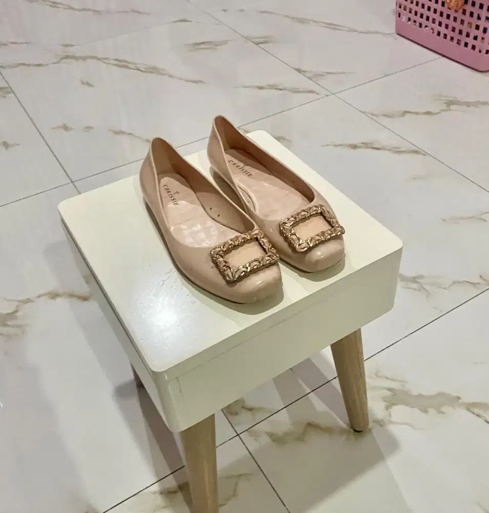Sepatu wanita Payless kerja