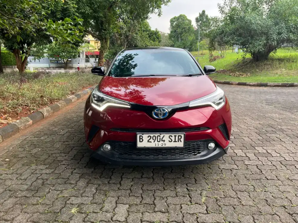 Jual Toyota C-HR Hybrid tahun 2019