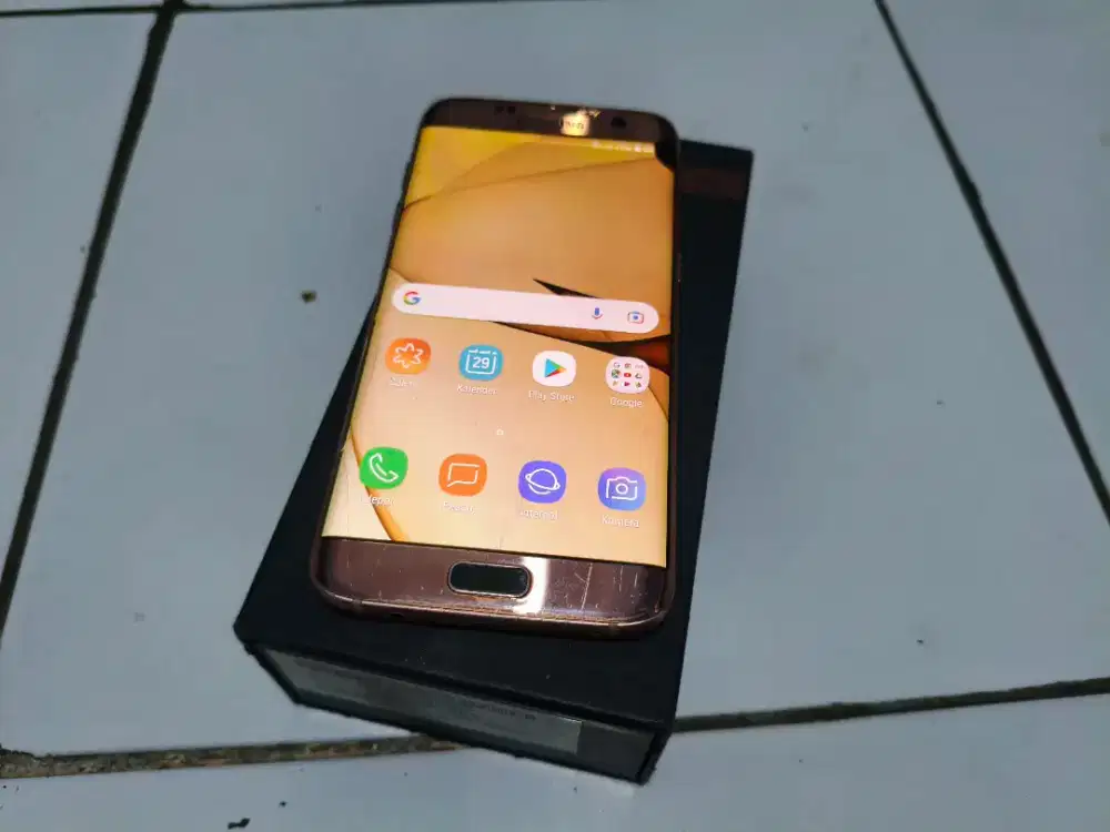 Samsung s7 Edge 4/32