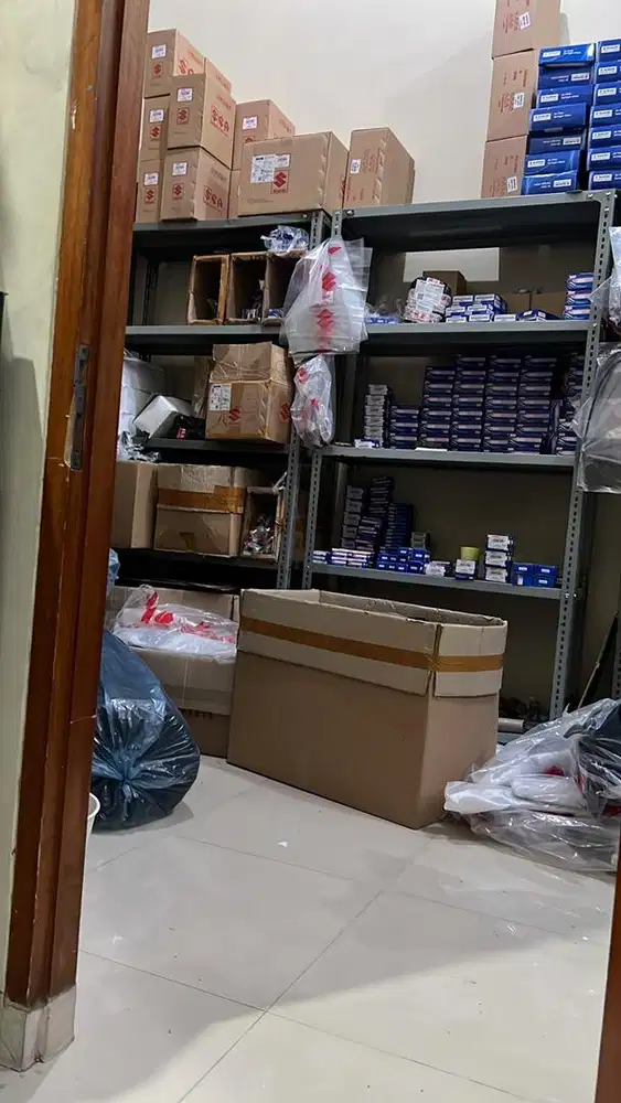 LOWONGAN KERJA PAKING PAKET ONLINE SHOP