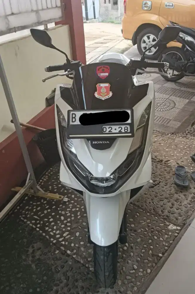 BU..Honda PCX CBS 160 keyles 2023 Putih glossy