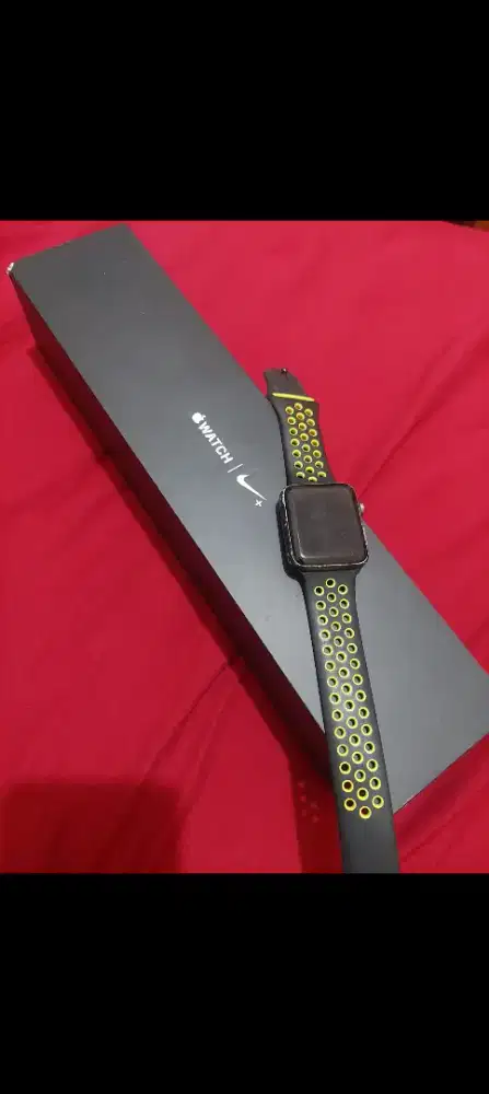 Apple Watch nike edition minus body korosi