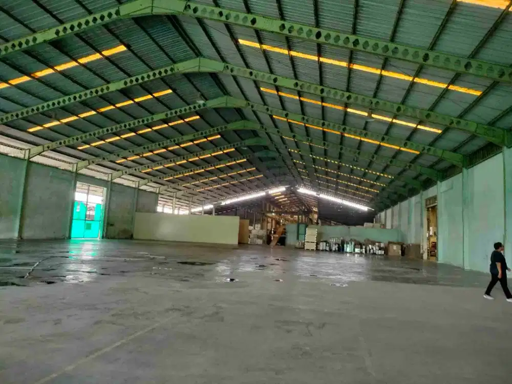 Disewakan Gudang Siap Pakai Lokasi Strategis Nyaman Keamanan 24 Jam
