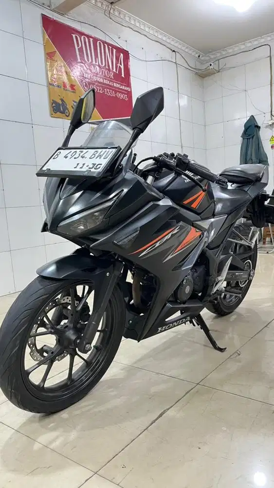 CBR 150 2019 / 2020 PAJAK PANJANG 11-26 SURAT READY PLAT B DKI LOW KM