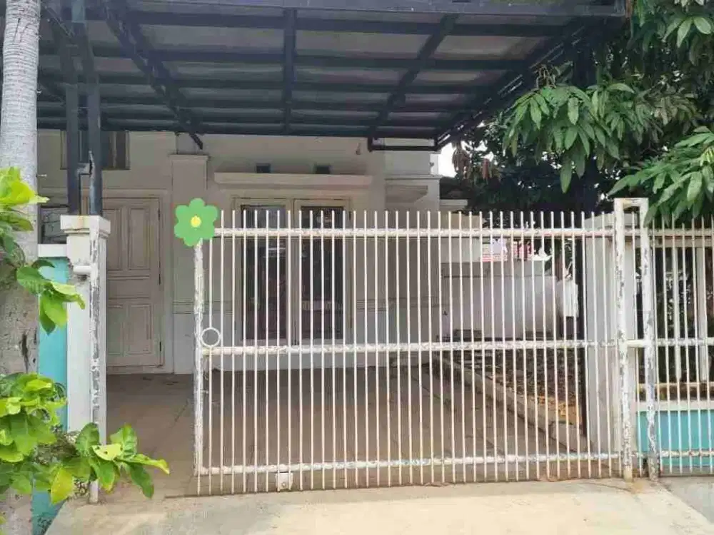 Di Jual Cepat, Rumah hook di Cluster Taman Sari, Kota Harapan Indah Bekasi