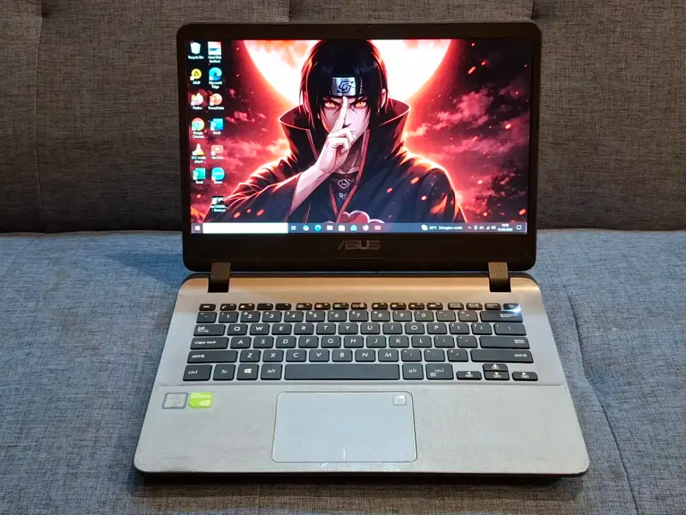 Asus VivoBook 14/Intel Core i3-7020U/Ram 4 GB/HDD 1TB NVIDIA  MX130