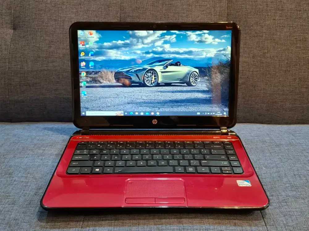 Laptop HP Pavilion sleekbook 14 PC/Intel Pentium /RAM 2 GB /SSD 128GB