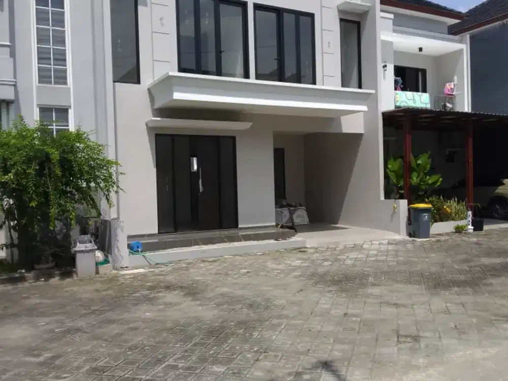 Rumah Mewah DP 0 % Kota Madiun Jawa Timur