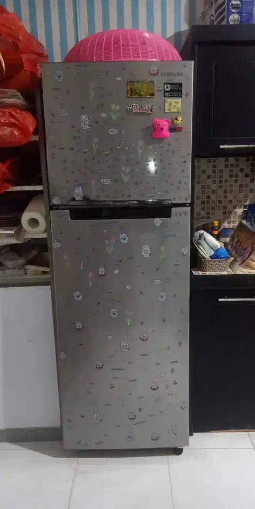 Kulkas Samsung inverter .