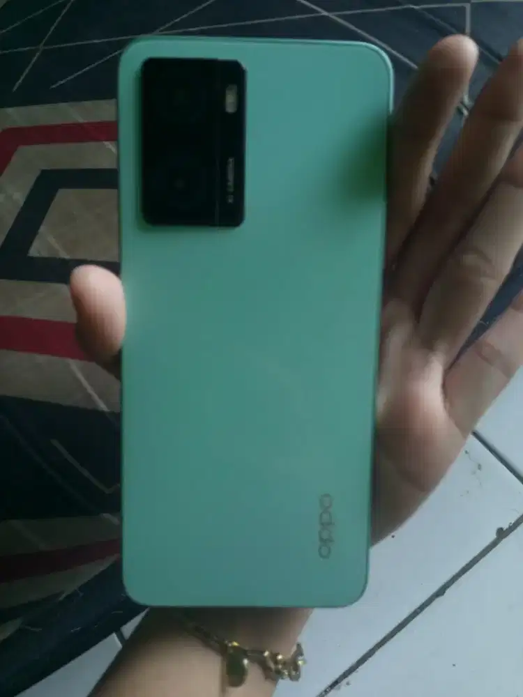 Oppo A77s 8/228 Snapdragon
