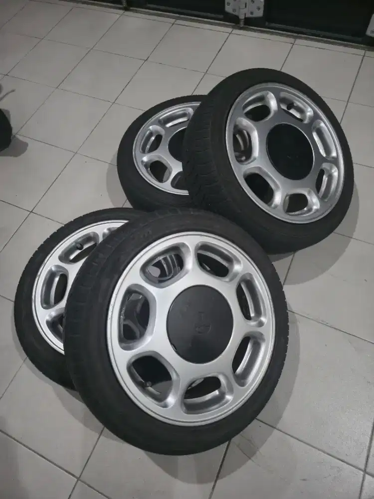 Jual velg ex di pakai  wuling air ev