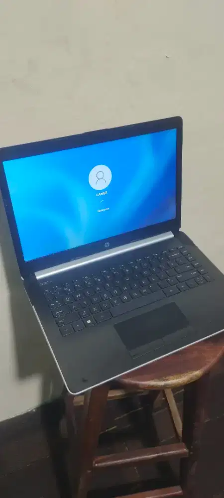 HP14s AMD A4-9215 ram 4GB DDR4 SSD 128GB VGA R3 layar 14in slime