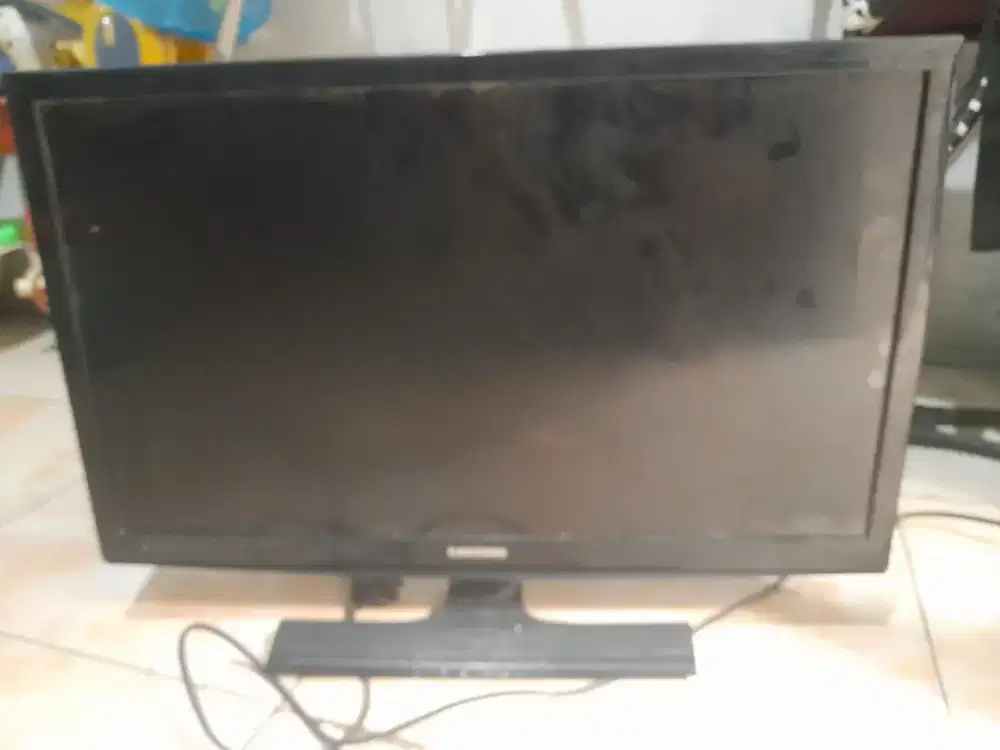 Minusan Tv LCD + 2 STB