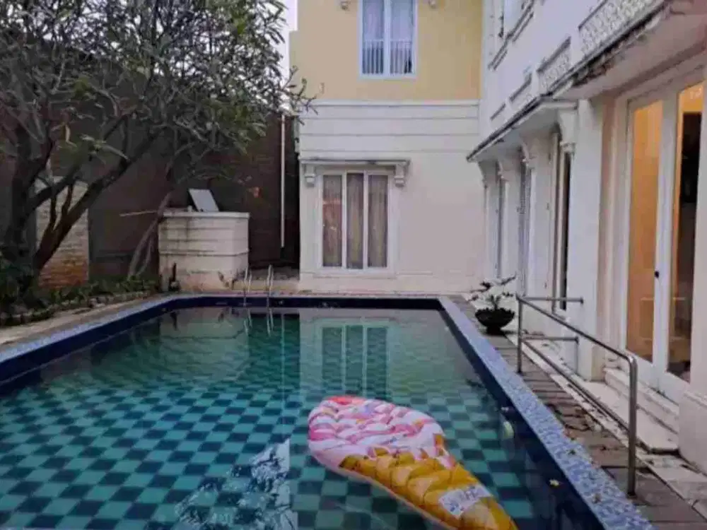 RUMAH MEWAH + KOLAM RENANG DI DUREN SAWIT - PONDOK BAMBU