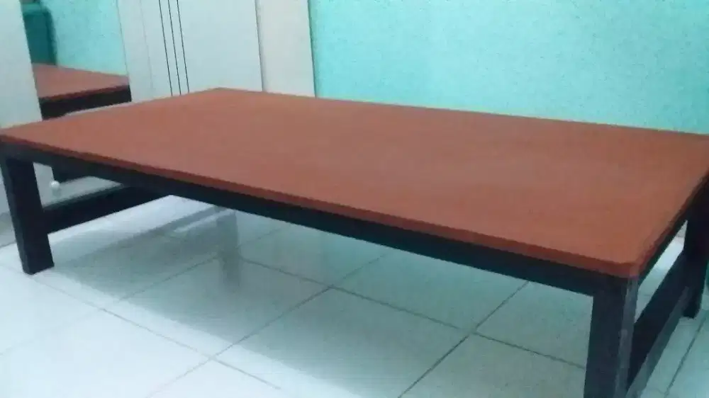 meja lesehan bahan plywood