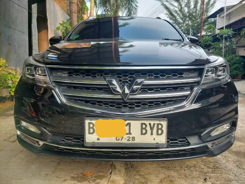 Wuling Cortez 1.8 AMT L Lux Plus 2018 Kilometer 49 Ribu Record