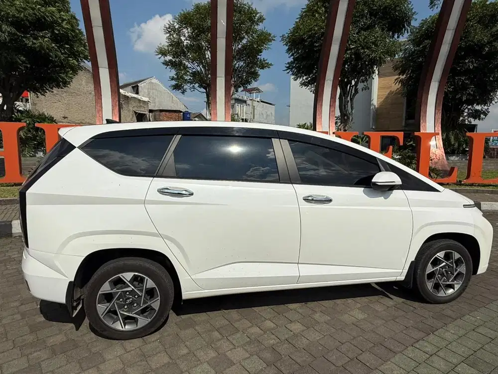 Hyundai Stargazer 2023 Bensin