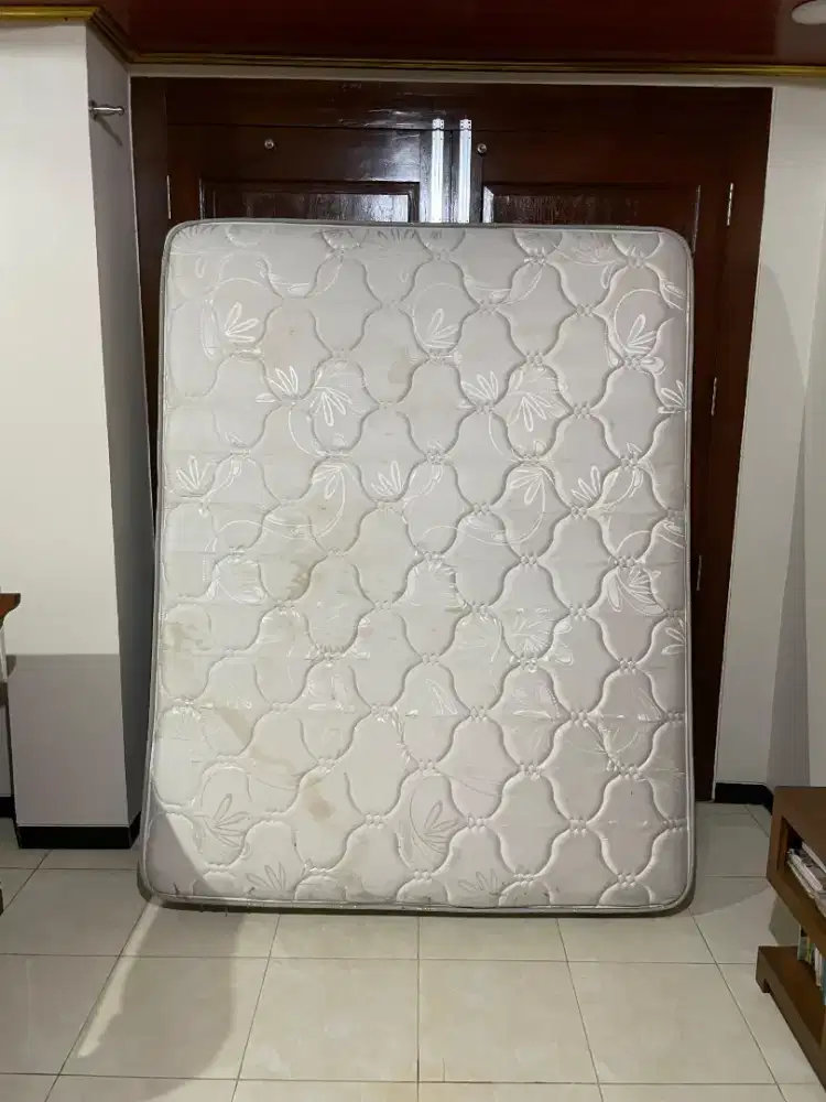 Kasur Spring Bed Bekas Regency Elite 200×155