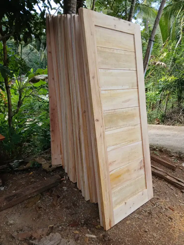Pintu set kusen mahoni