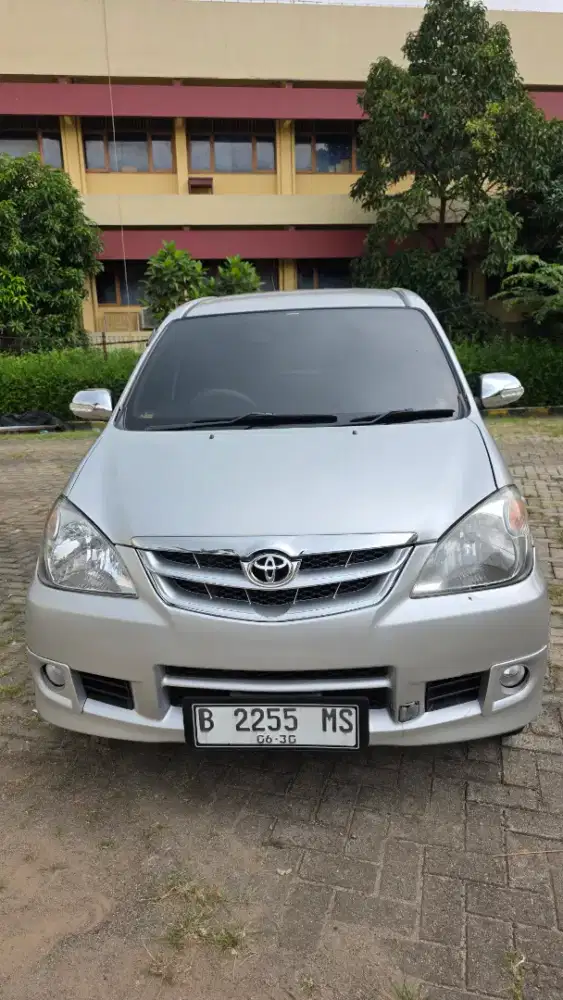 Toyota Avanza G 1.3 Matic 2010 Silver