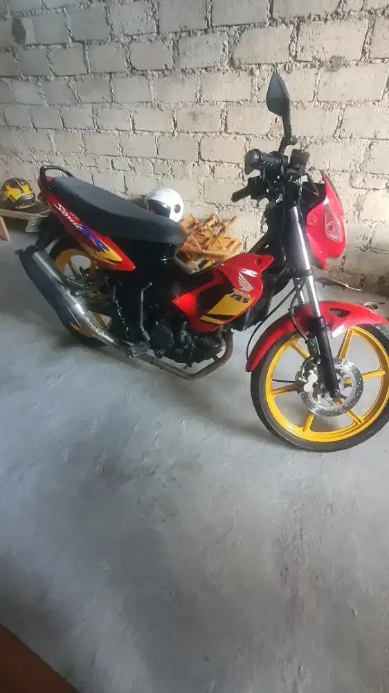 HONDA SONIC CBU 2002