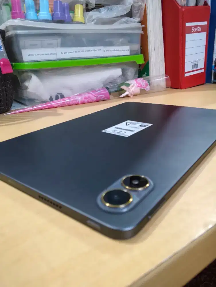 Di jual Cepat tablet poco pad m1 4 bulan pemakaian, kondisi 99% mulus