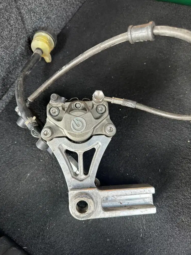 Kaliper brembo 2p