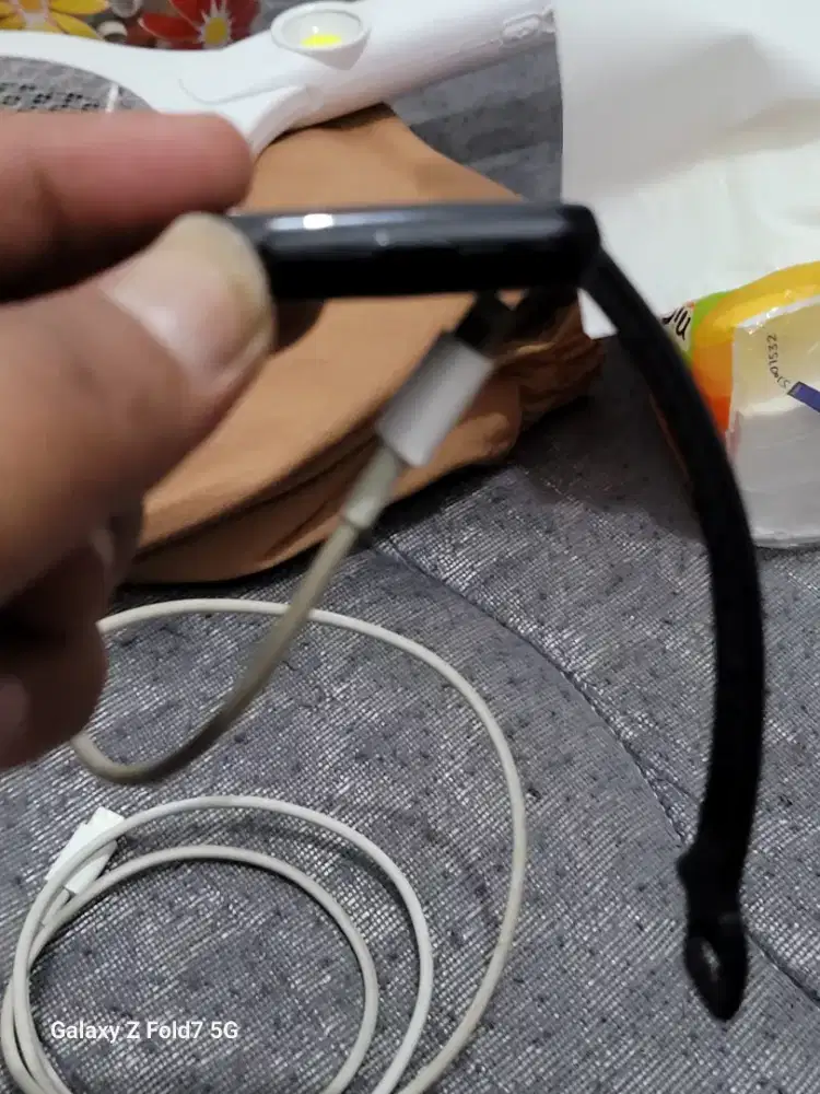 Charger ori iphone 11