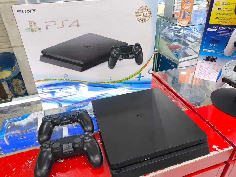 PS4 Slim 1TB Full game